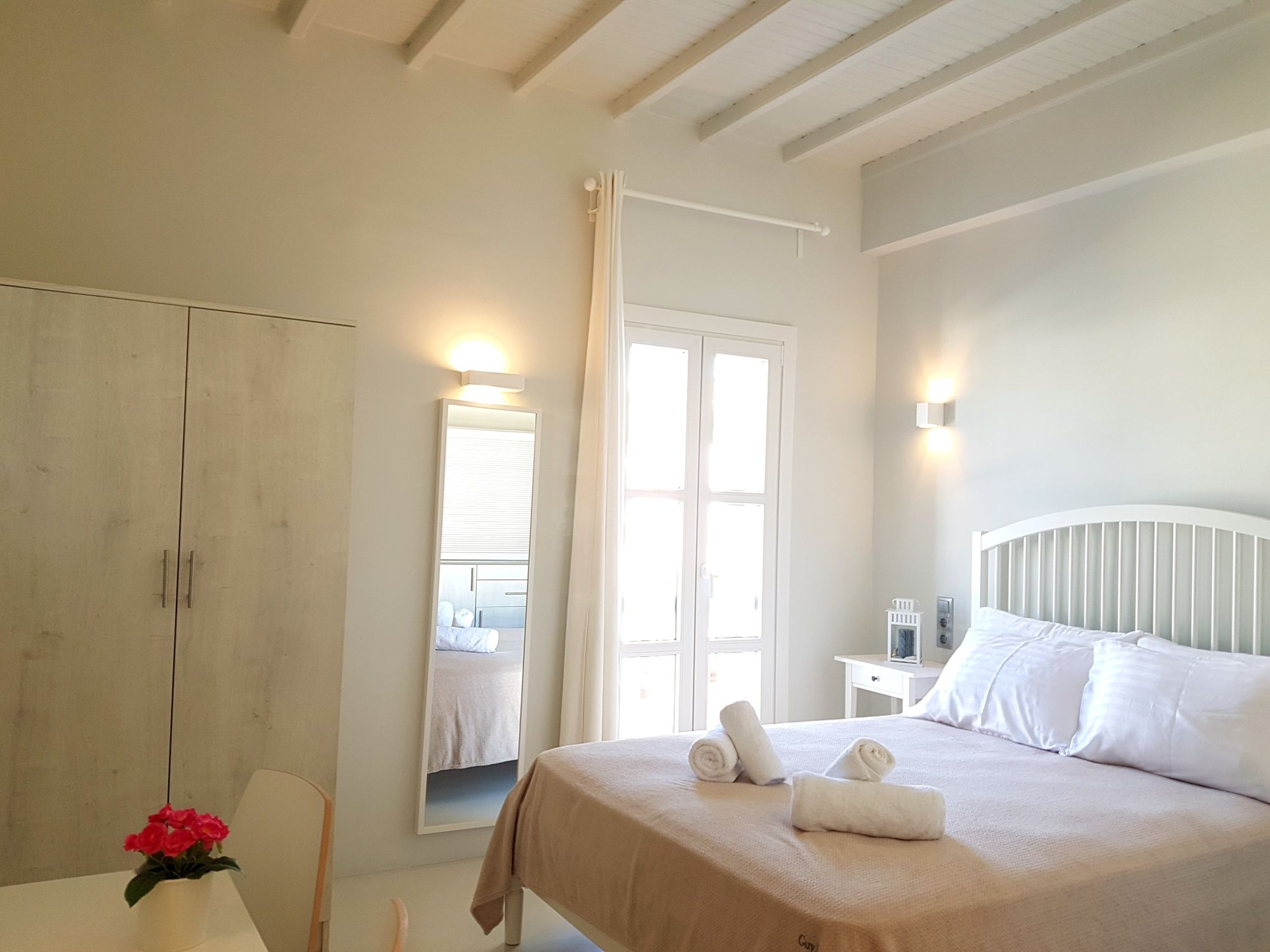 Фото Hotel Lefteris