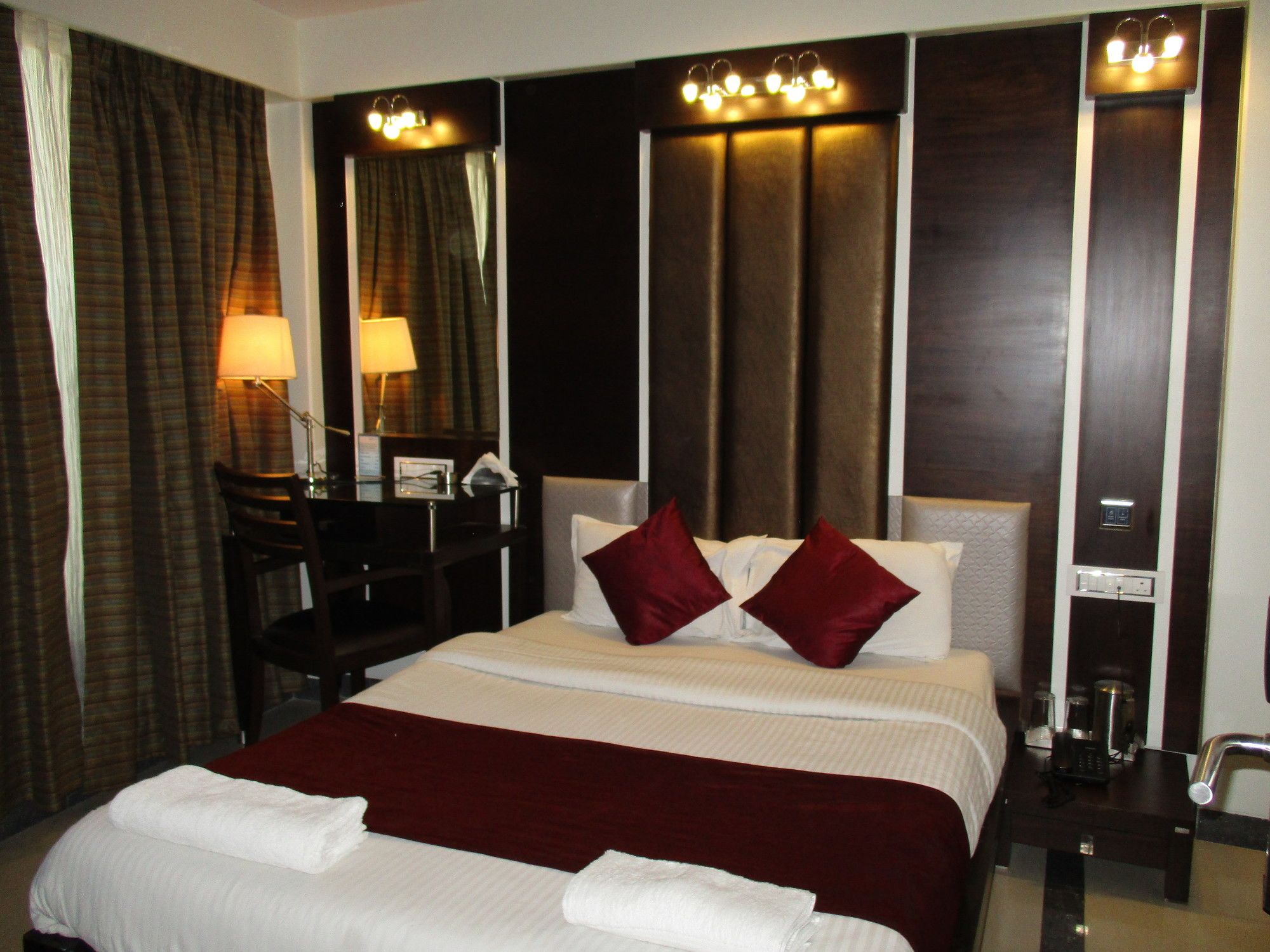 Фото Hotel Sapna Marine