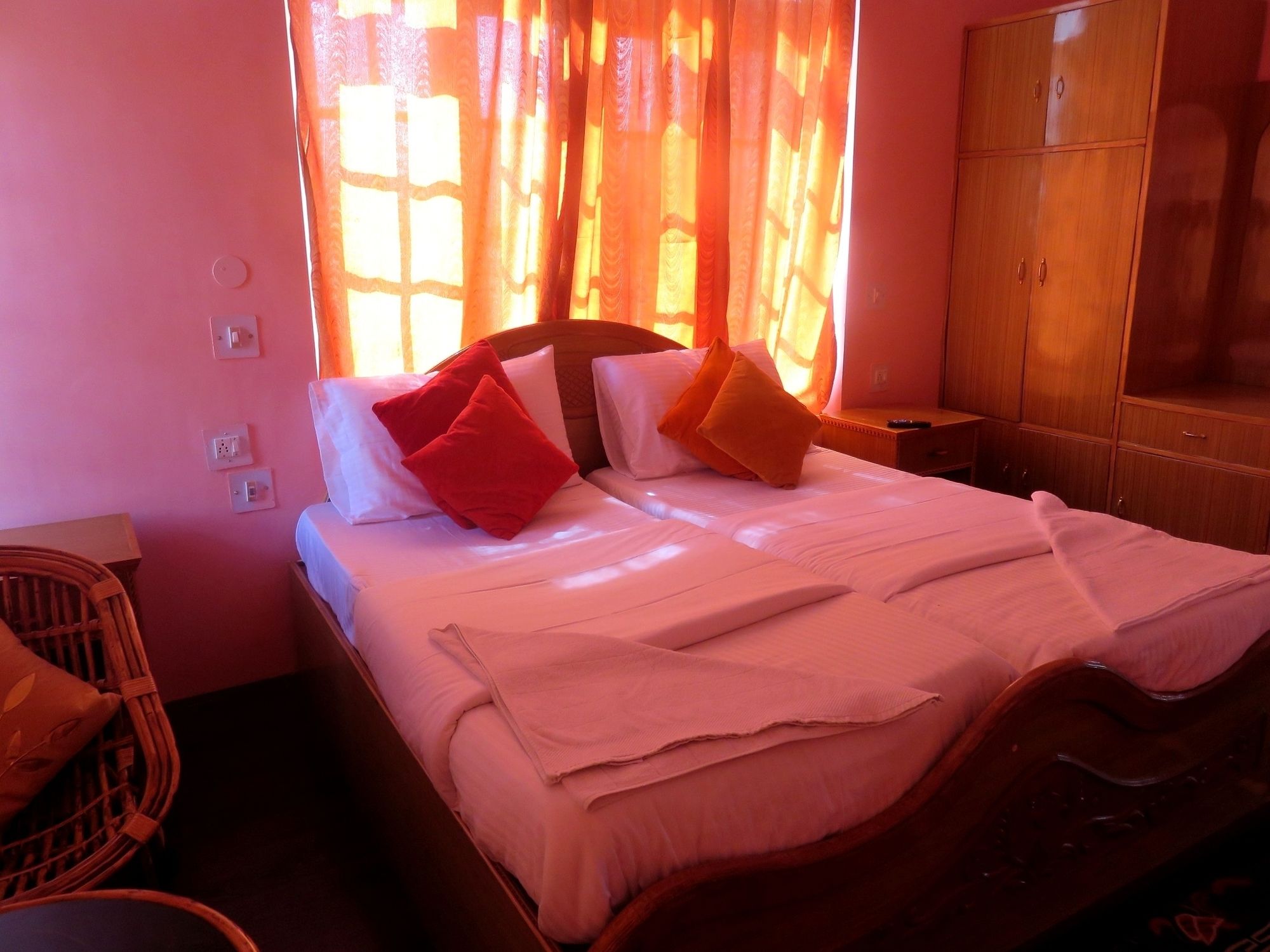 Фото Tih Hotel Maryul