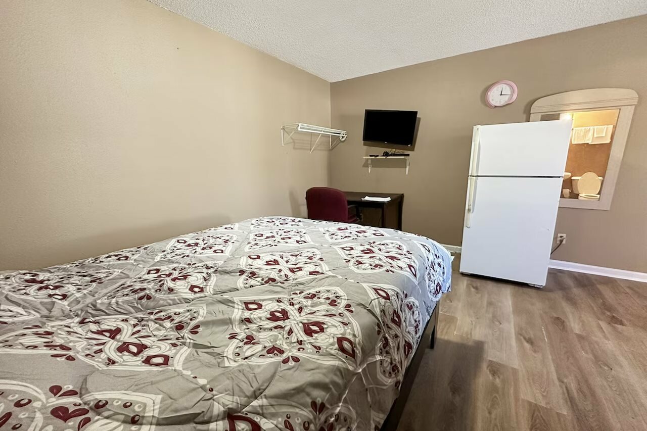 Фото Sparta Seven Motel by Oyo near Milledgeville