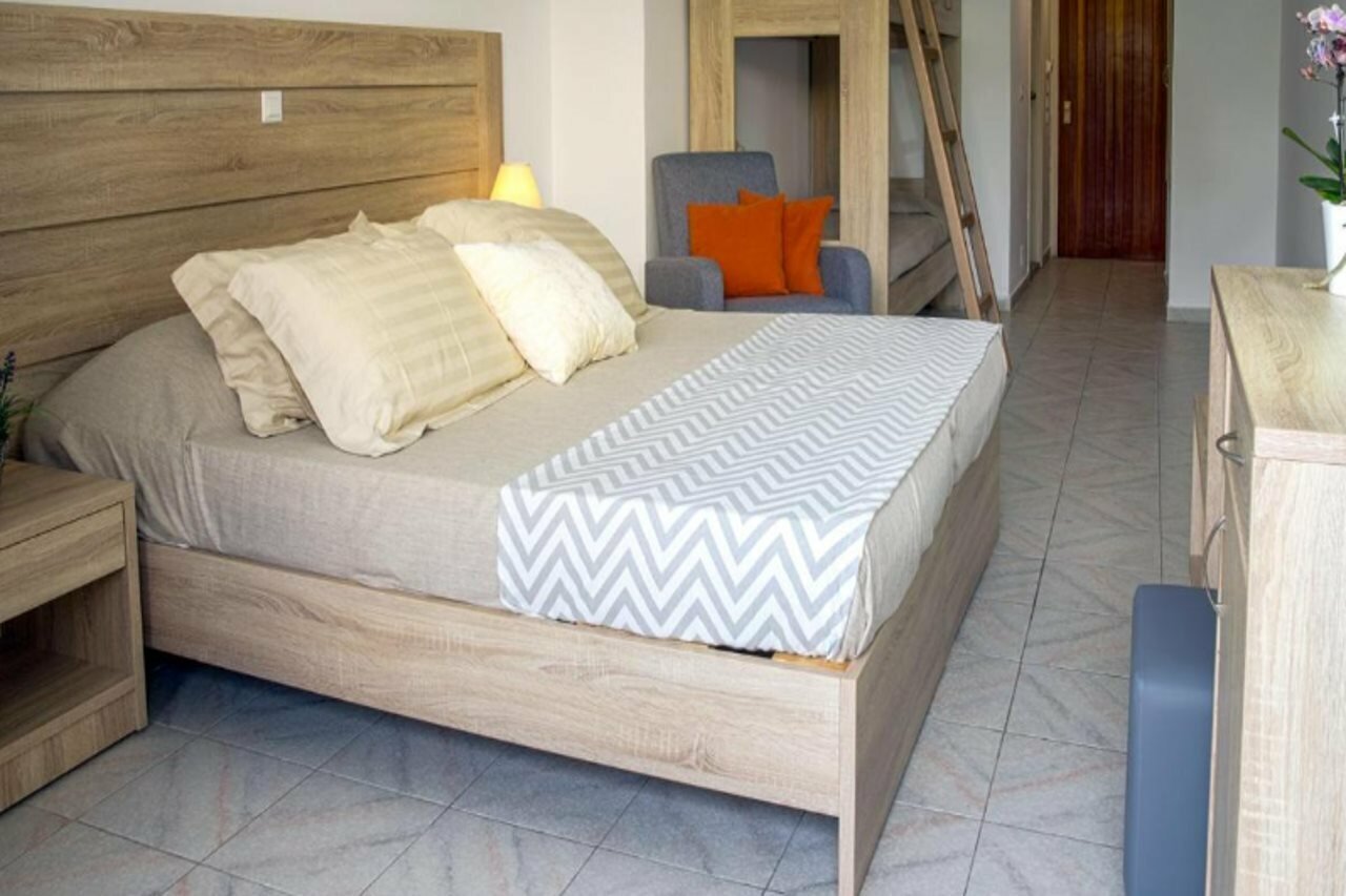 Фото Amira Hotel