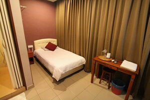 Hotel Station 18 (Selangor, Jalan Putra Permai 10/2a), hotel