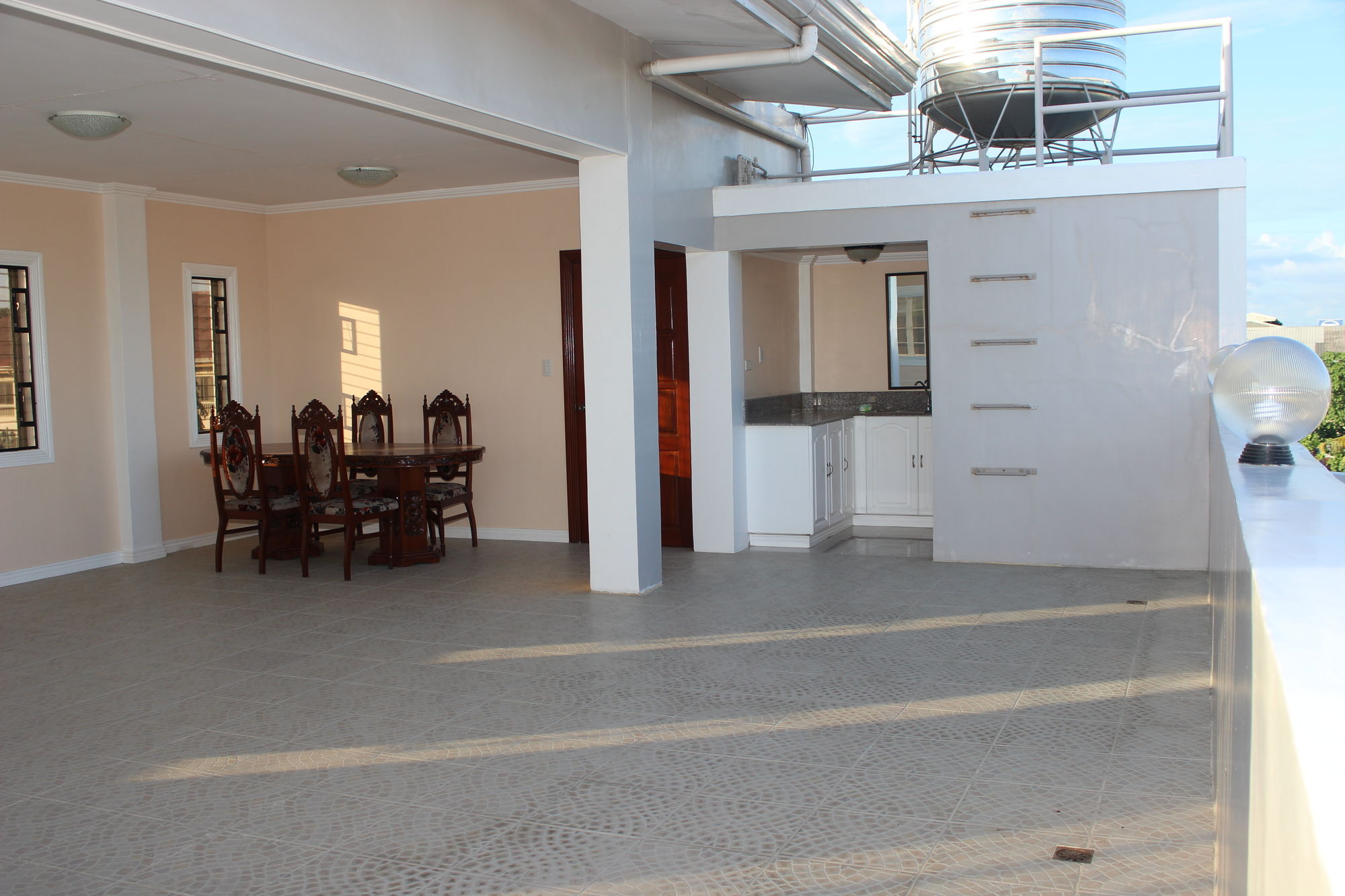 Фото Residenz Inn