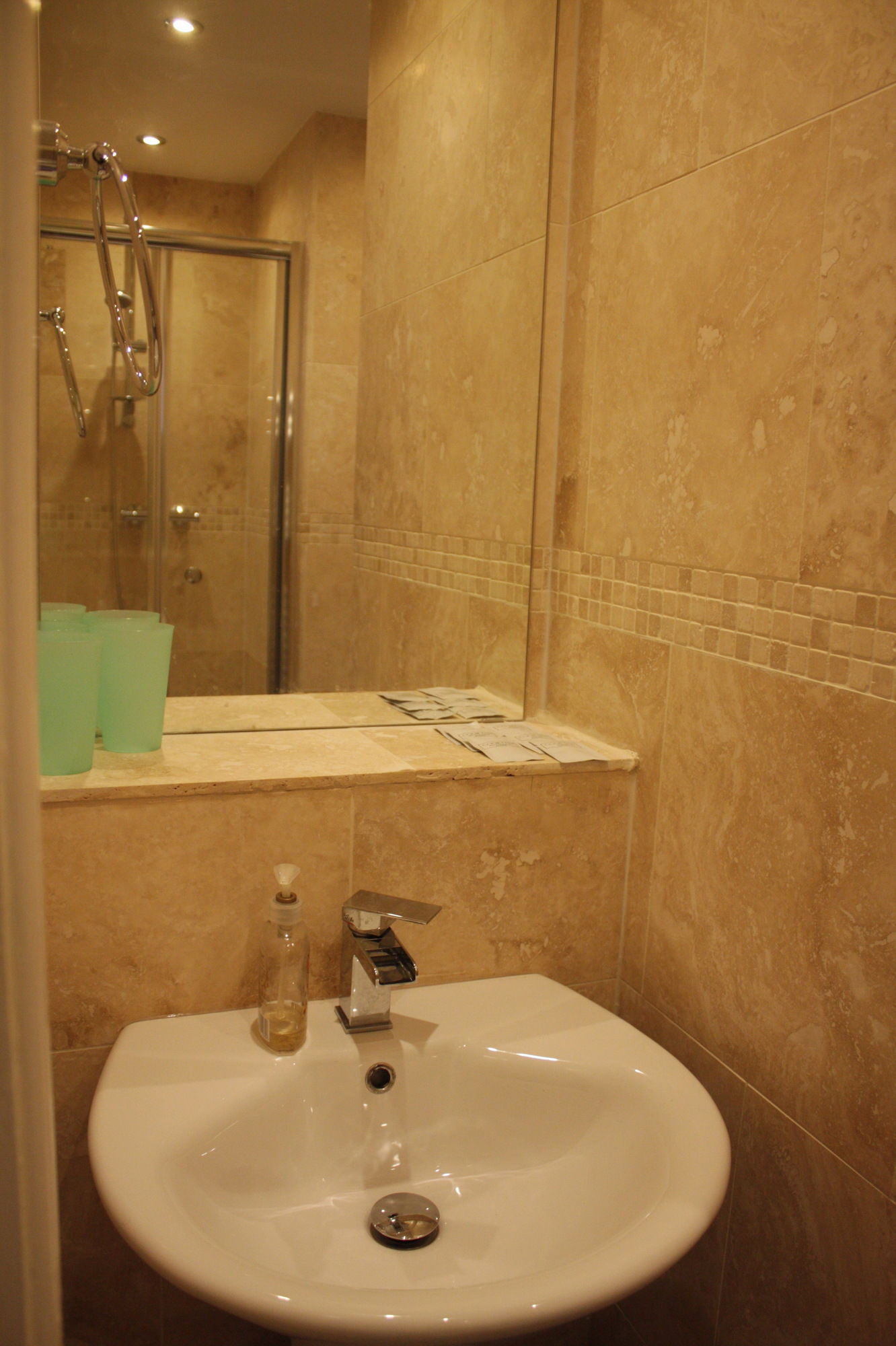 Фото Edinburgh Holiday Guest House