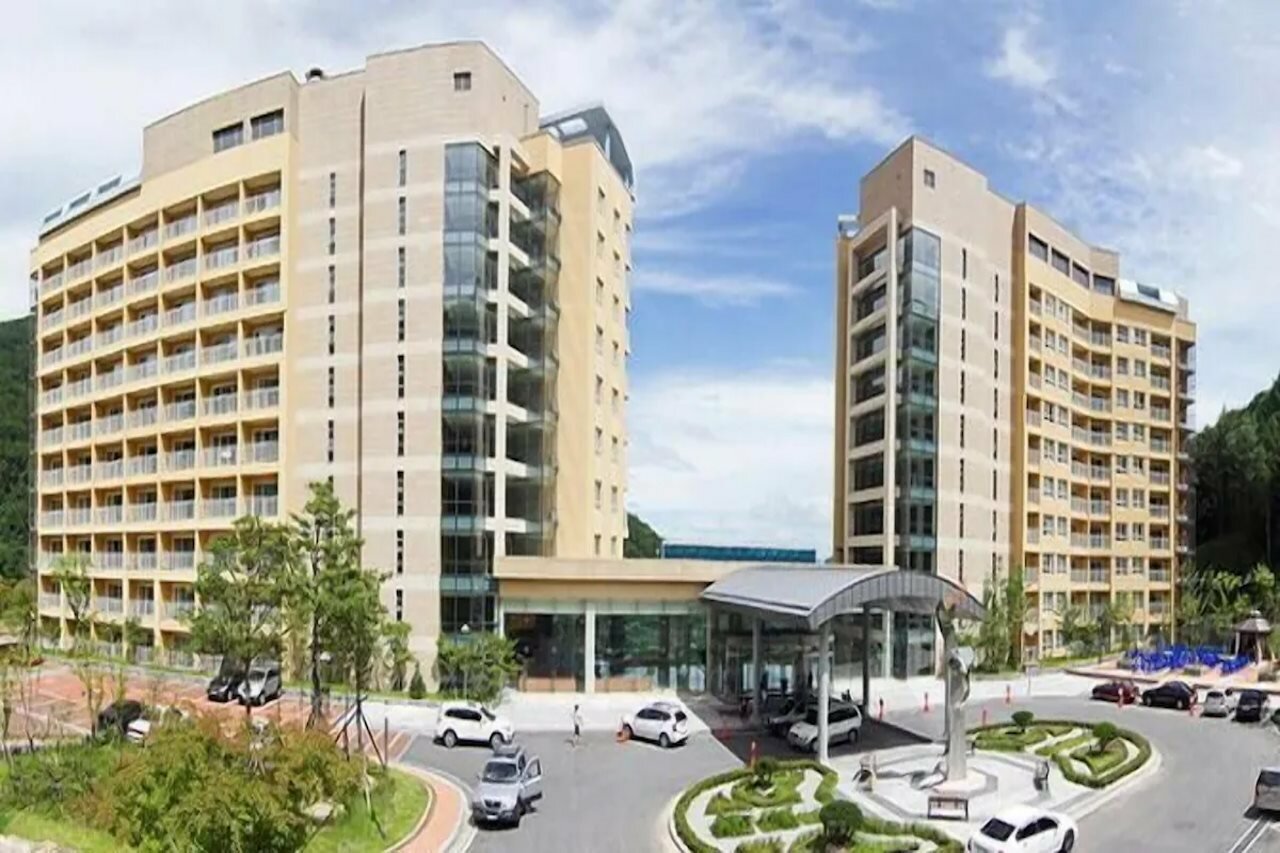 Фото High Castle Resort