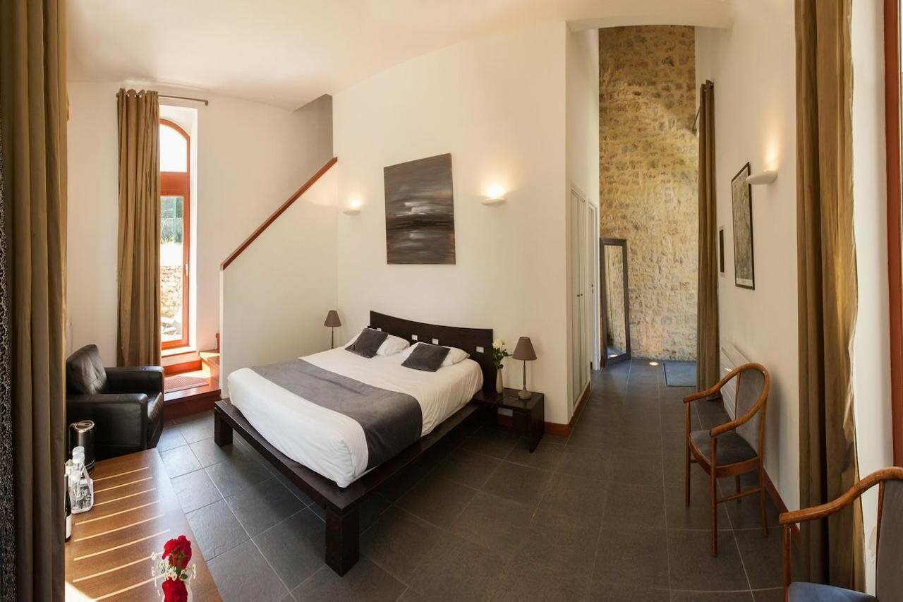 Фото Chateau de Bellefontaine