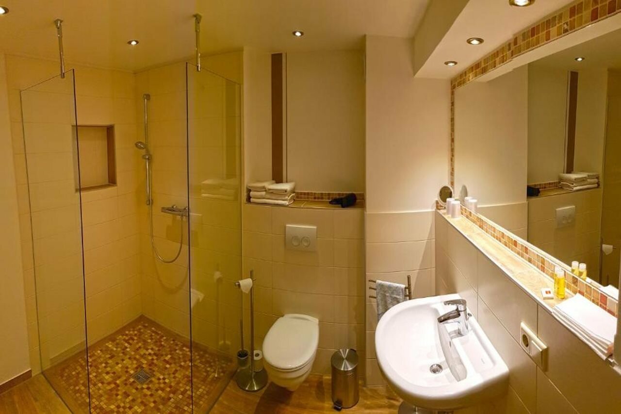 Фото Gotikhotel Frenzelhof