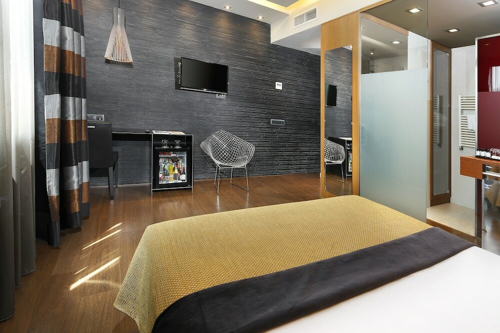 Фото Wilson Boutique Hotel