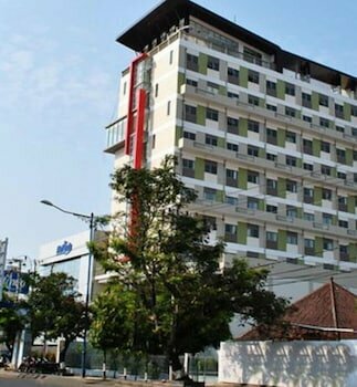 Hotel @ Hom Hotel - Pandanaran Semarang, Semarang, photo