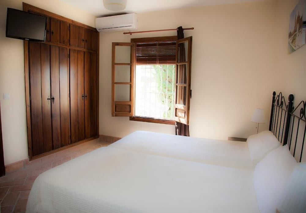 Фото Hospedería Convento de Santa Clara