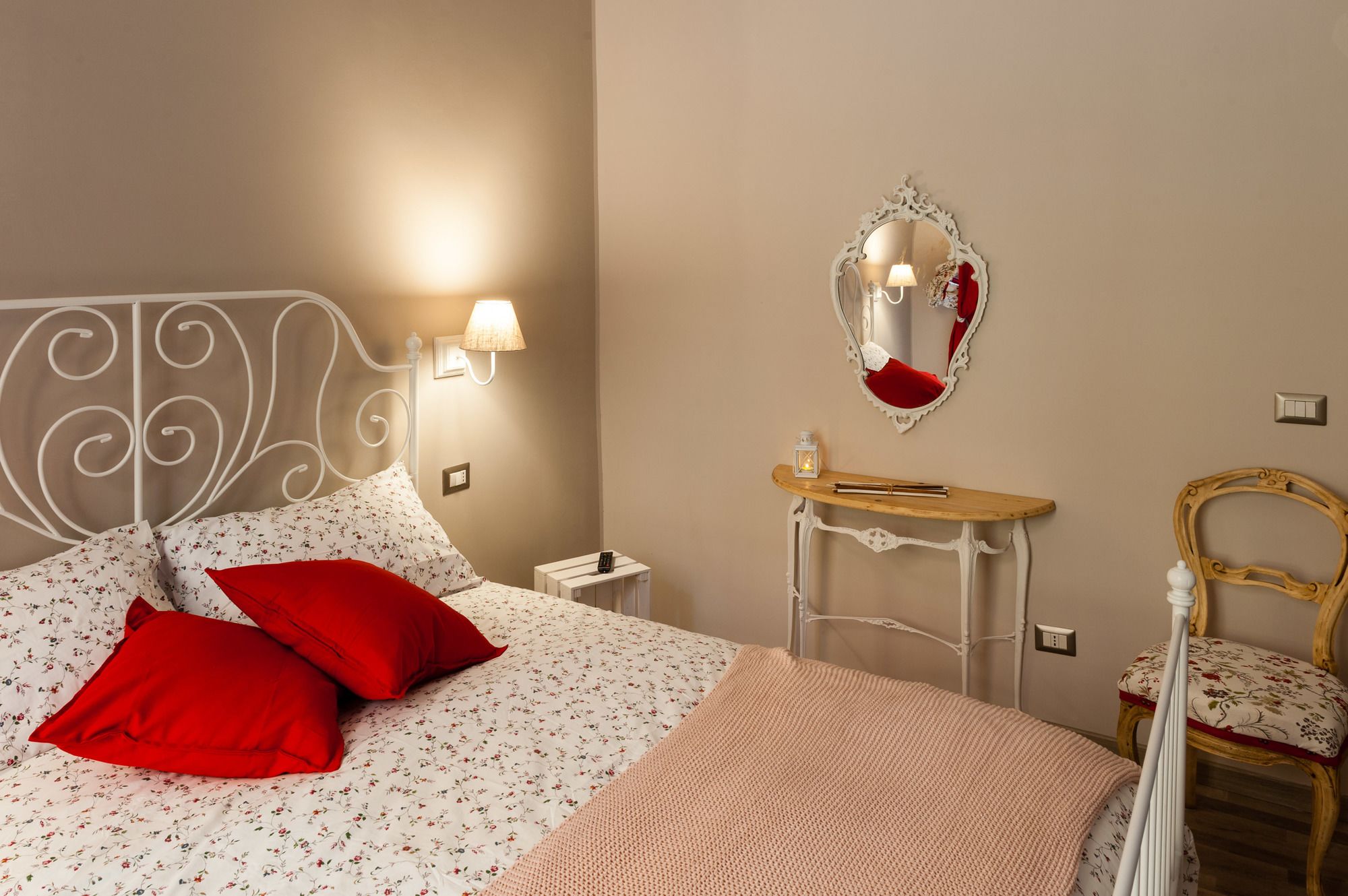 Фото Isabel Guest House