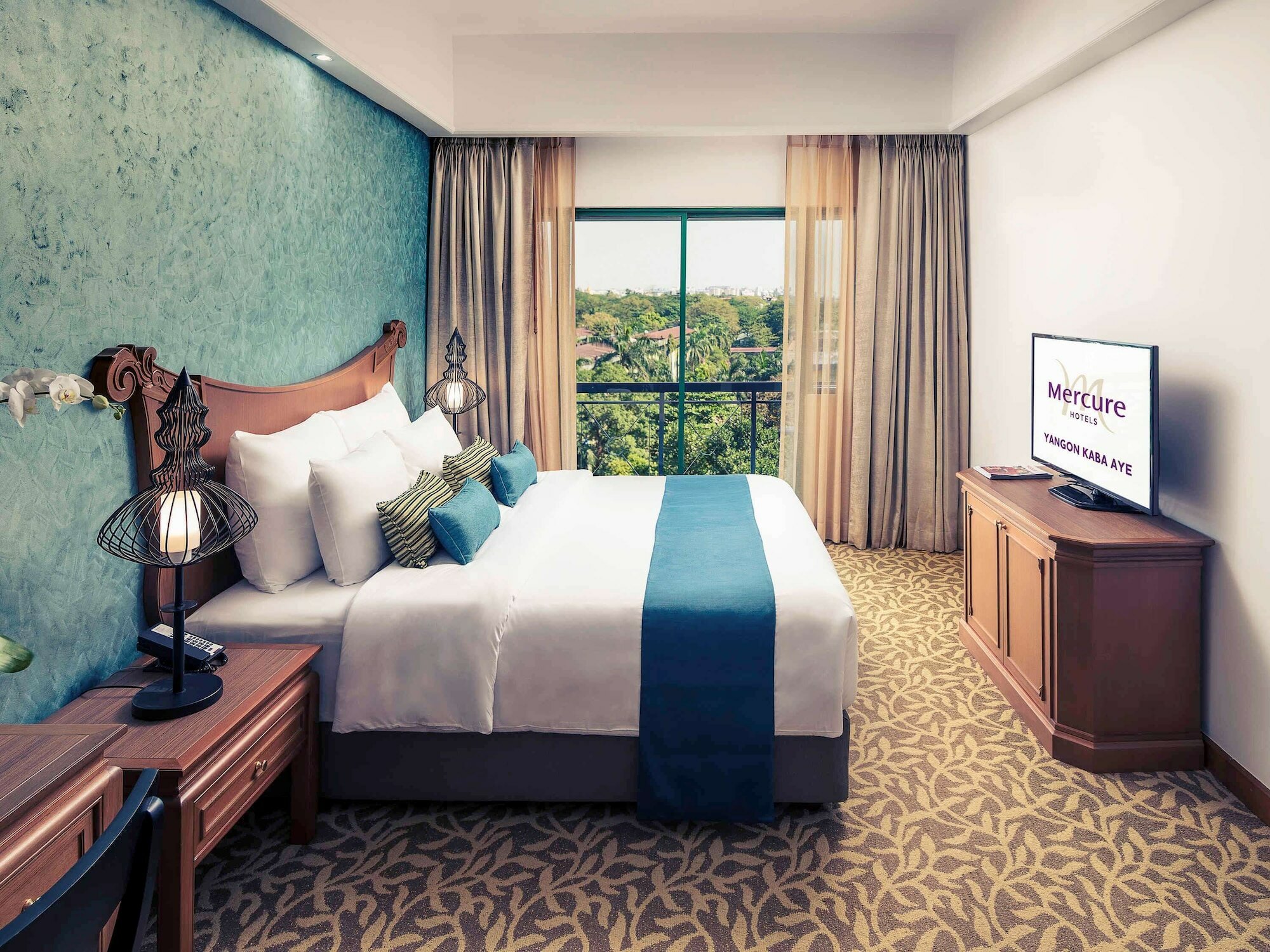 Фото Mercure Yangon Kaba Aye