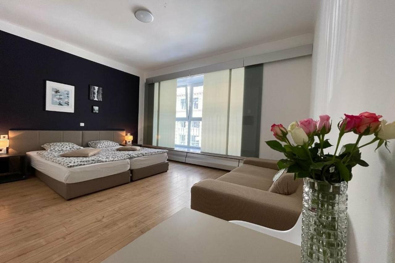 Фото Dan In'n Out