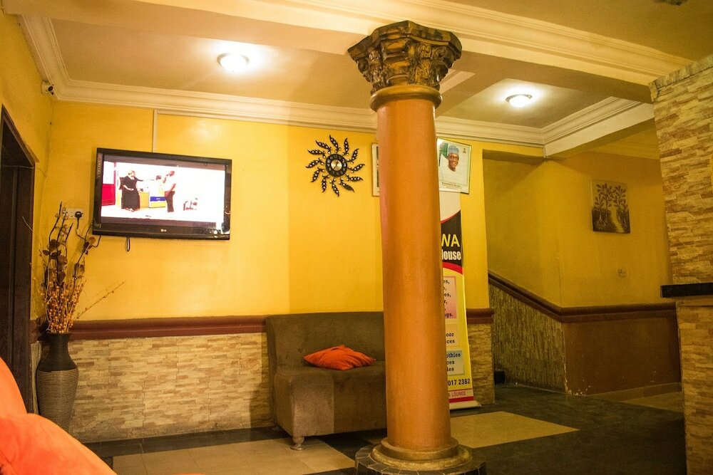 Фото Adesuwa Royal Guest House Ketu