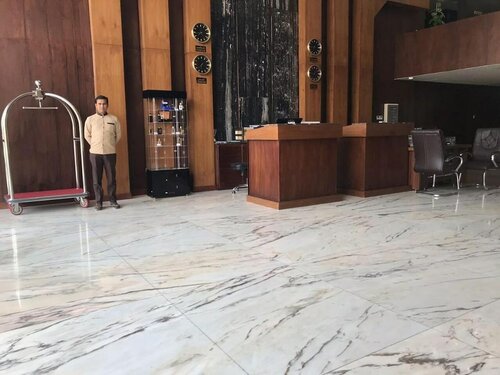 Гостиница Golden Bujari Al-Dhahran -Hotel в Даммаме