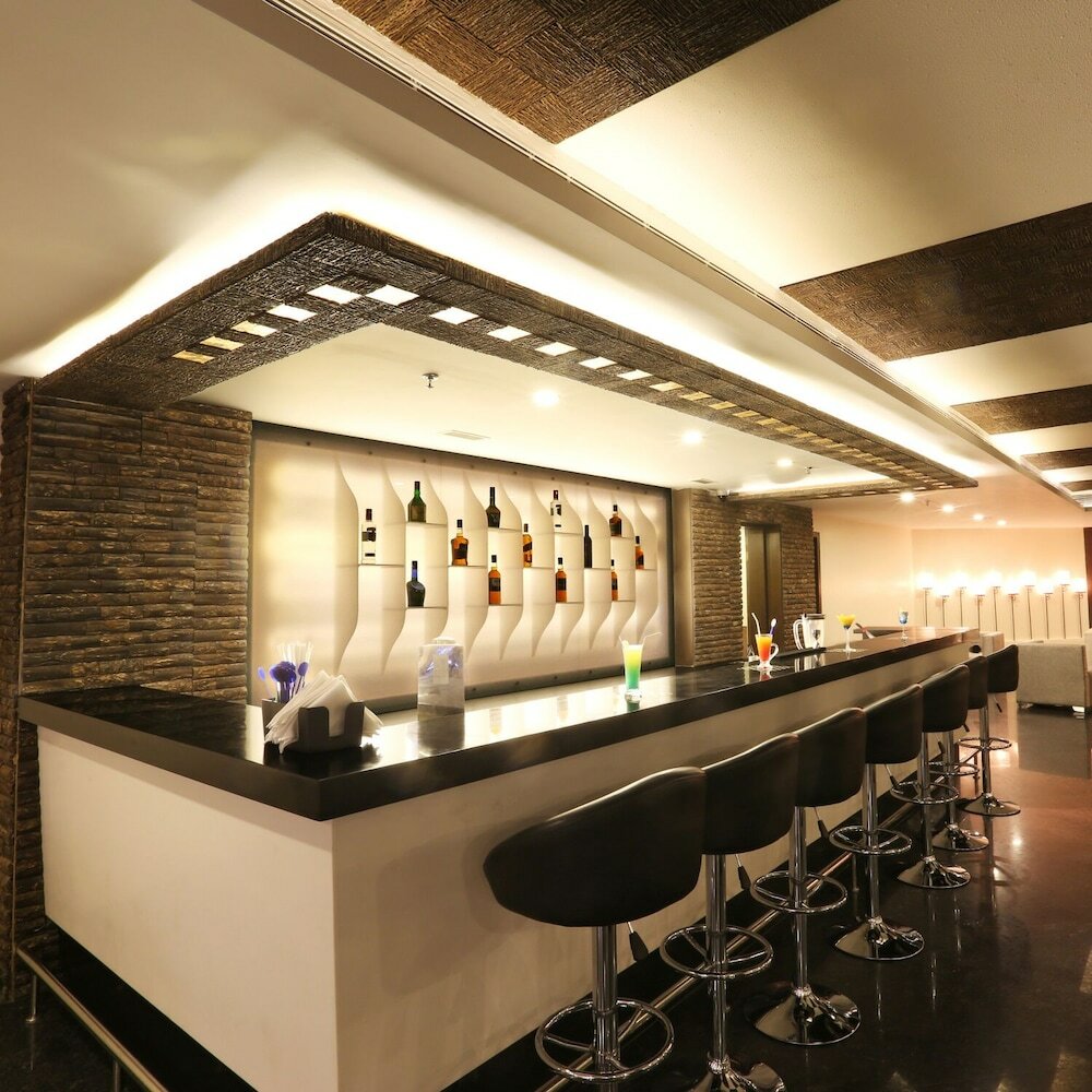 Фото Golden Tulip Jaipur