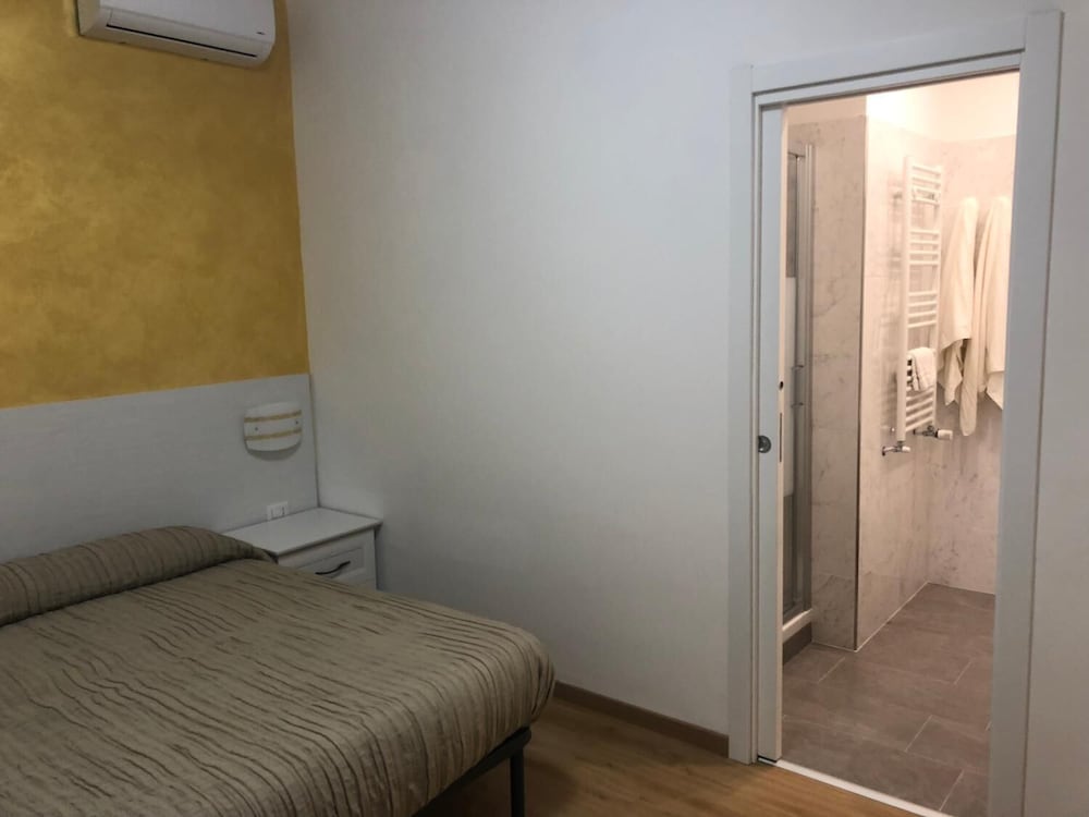 Фото Dea Tiburtina