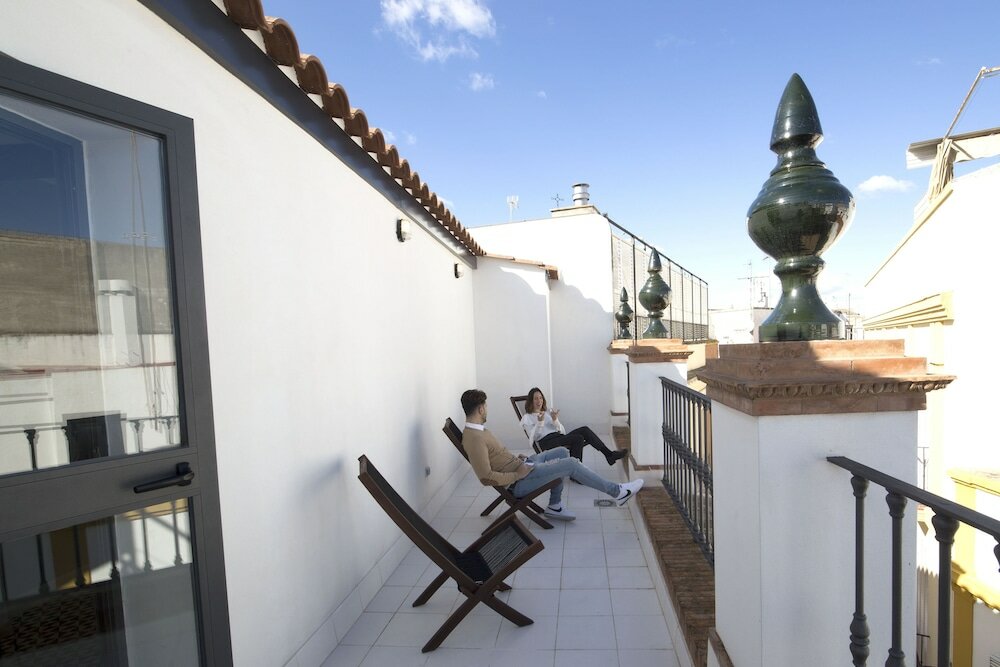 Фото U-Sense For You Hostel Sevilla
