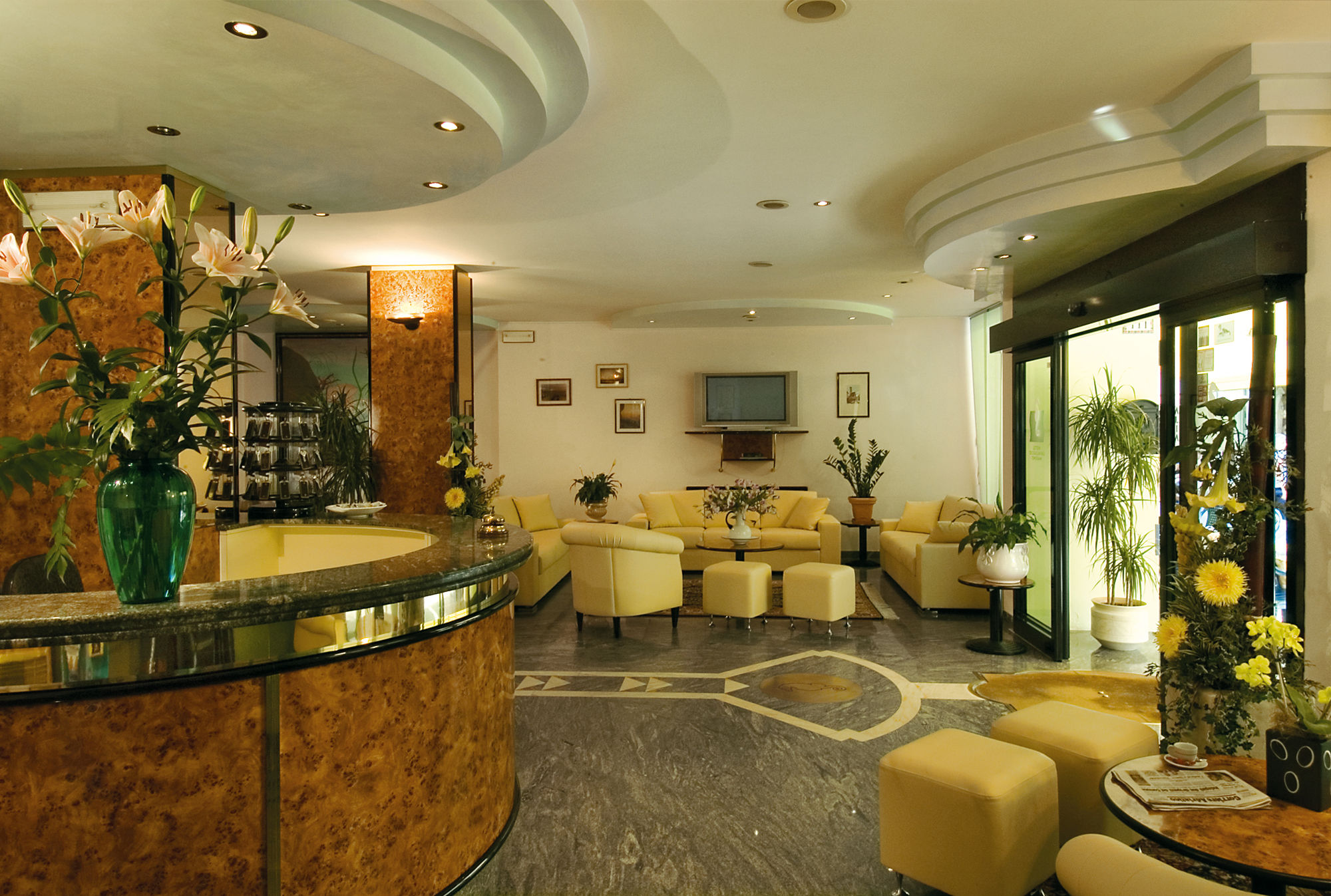 Фото Hotel Cavalluccio Marino
