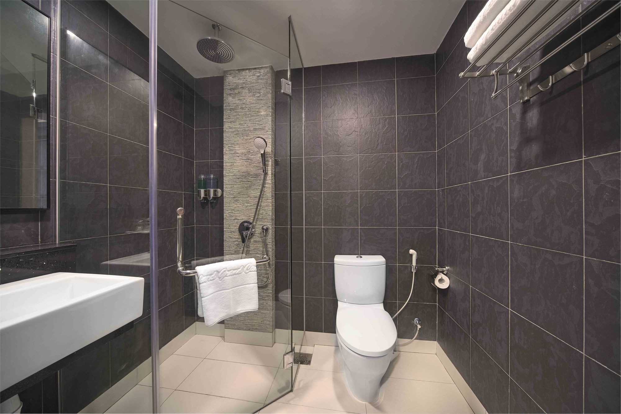 Фото Orchard Grand Court