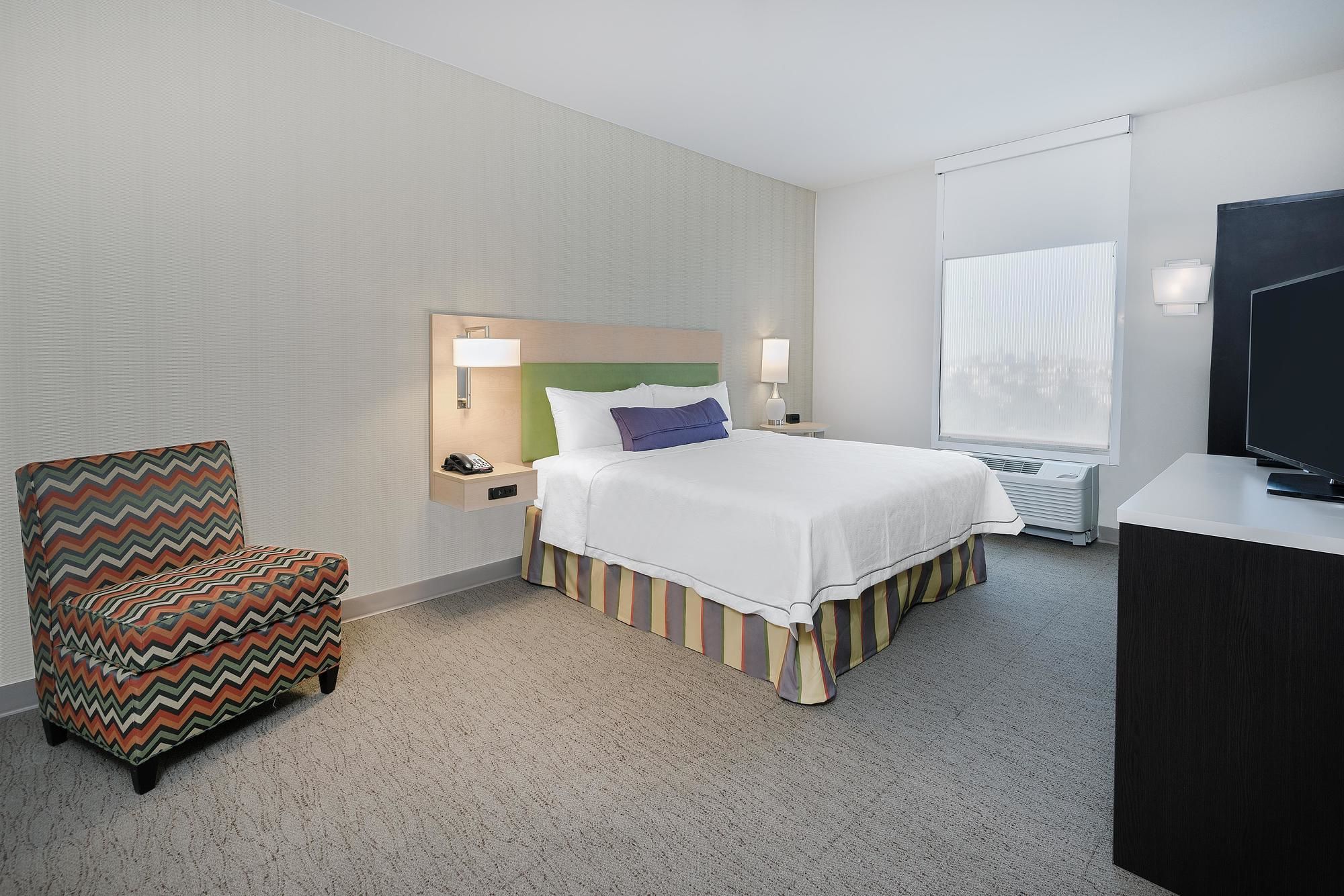 Фото Home2 Suites by Hilton Austin Airport