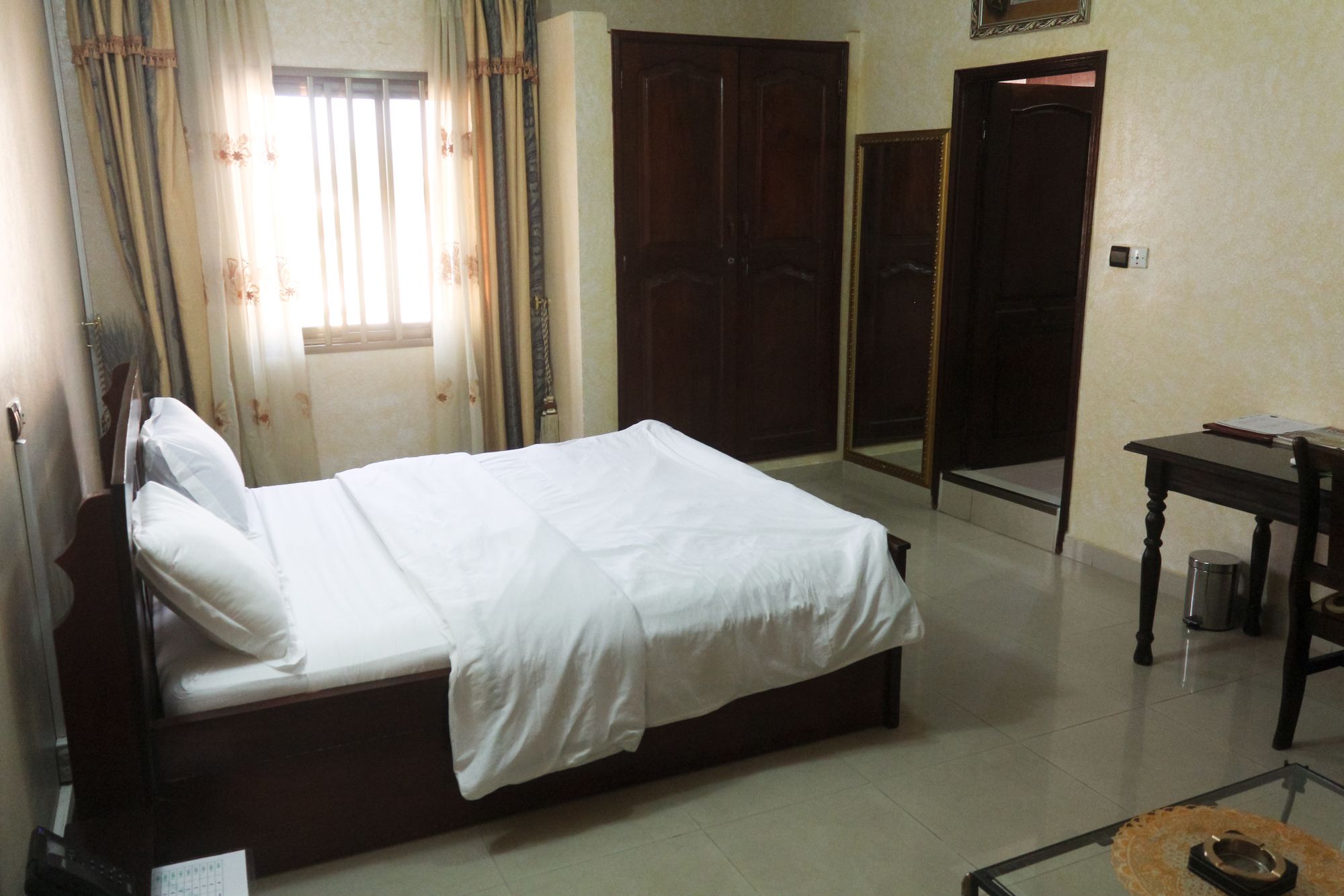 Фото Hotel M'Rode