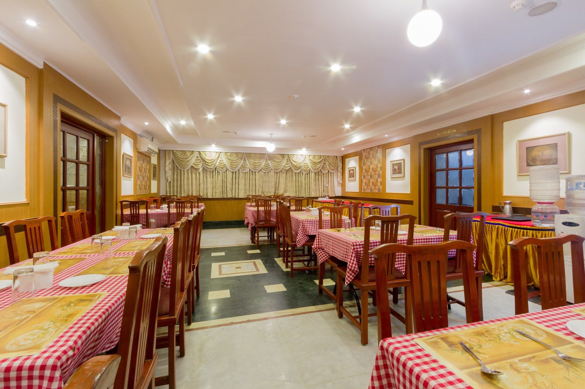 Фото FabHotel Metro Manor Central Station