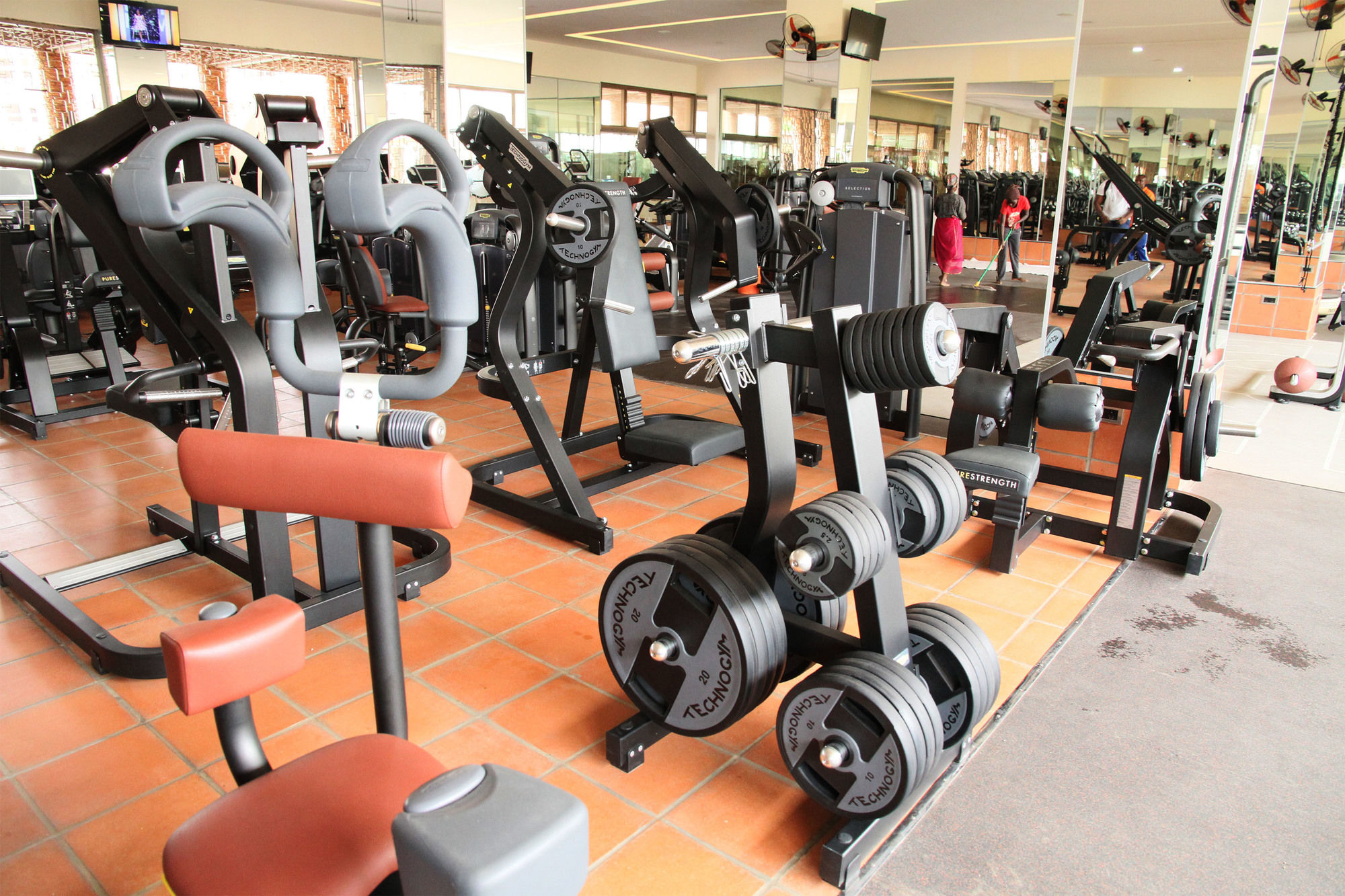 Фото Speke Apartments Wampewo