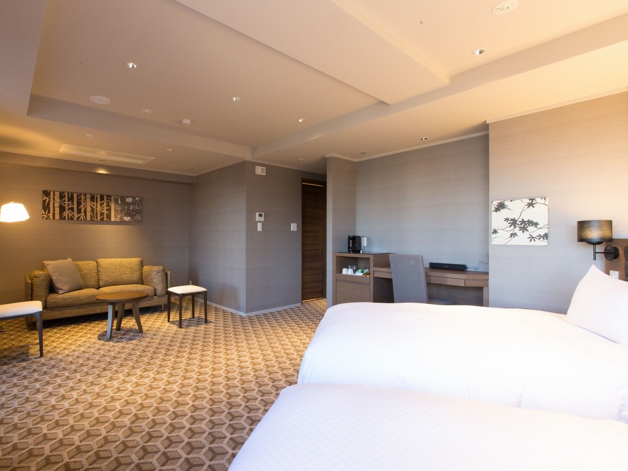Фото Hotel Shiki Utsubo Park