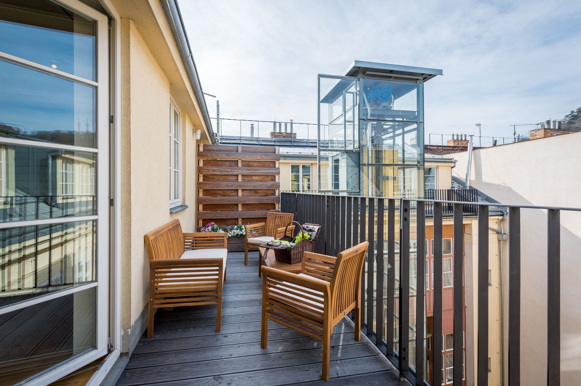 Фото Empirent Apartments Prague Castle