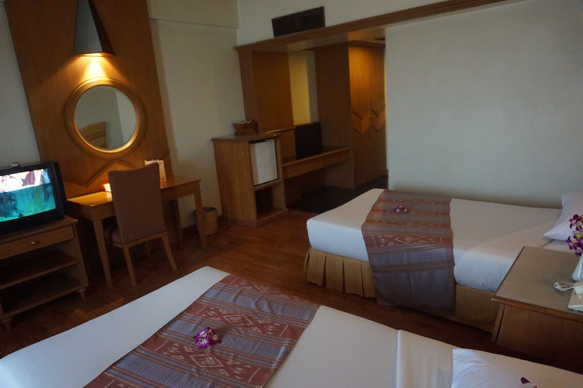 Фото Ban Chiang Hotel