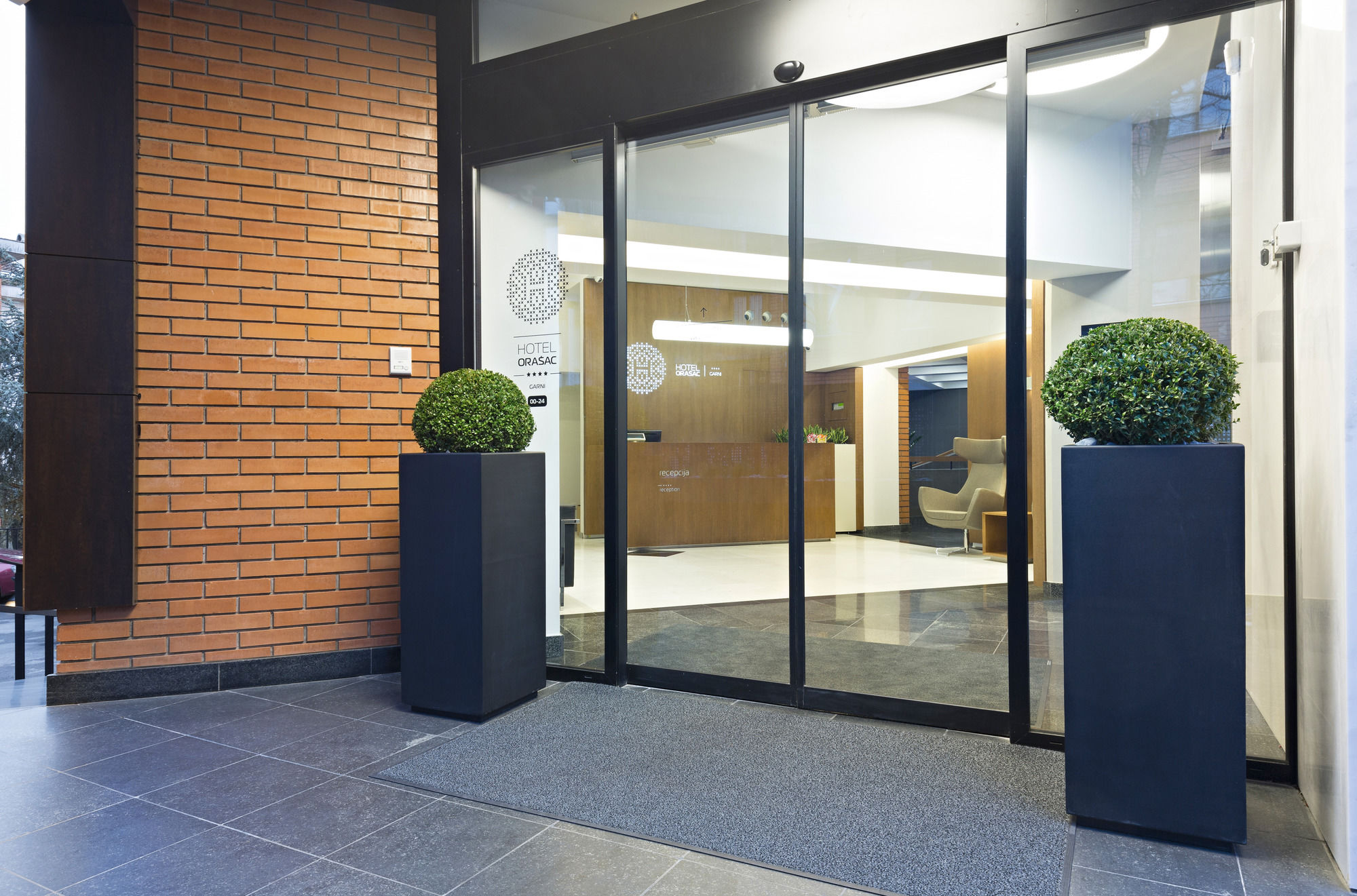 Фото Hotel Orasac Garni