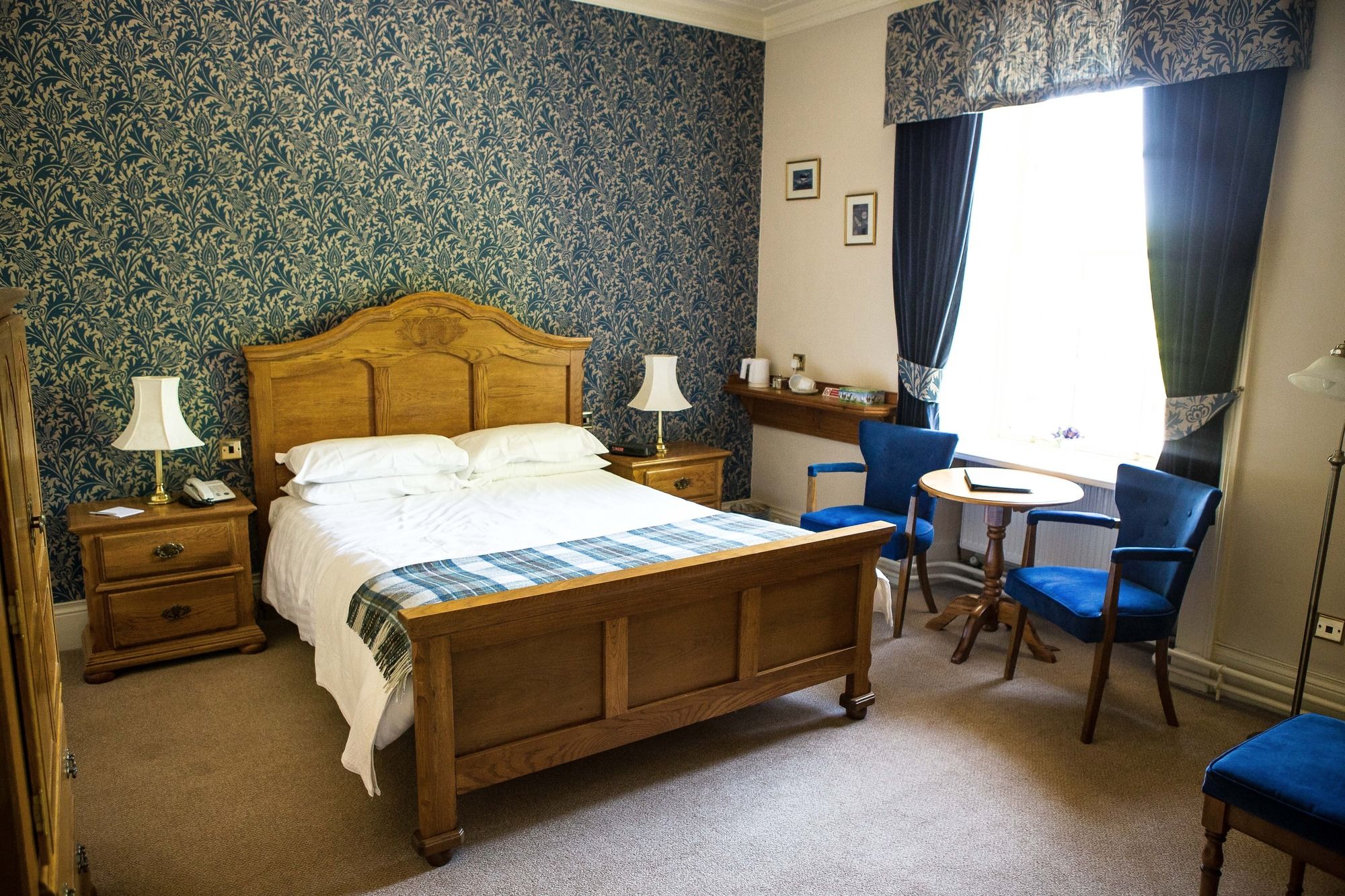 Фото Cornhill Castle Hotel
