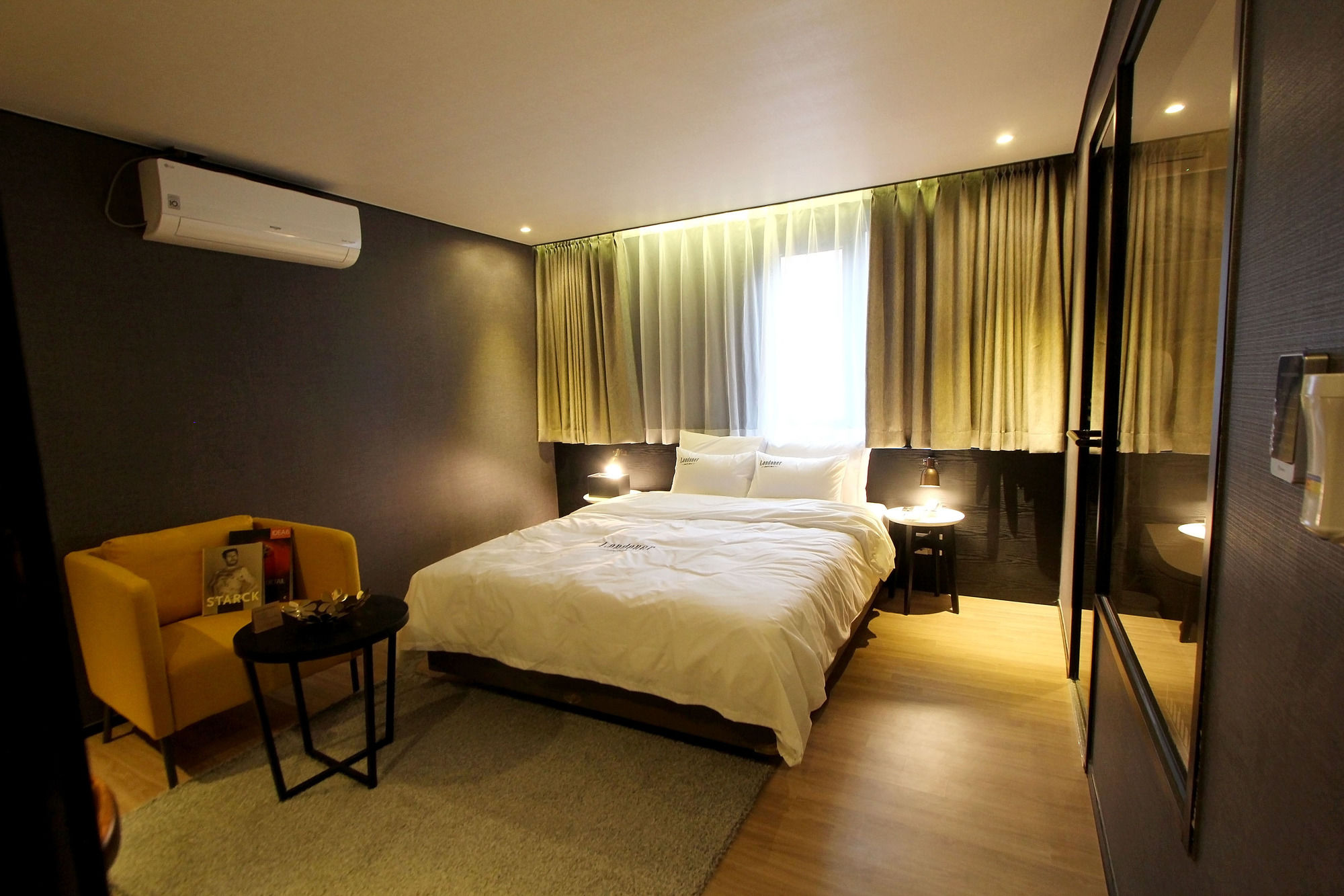 Фото Hotel Londoner Haeundae