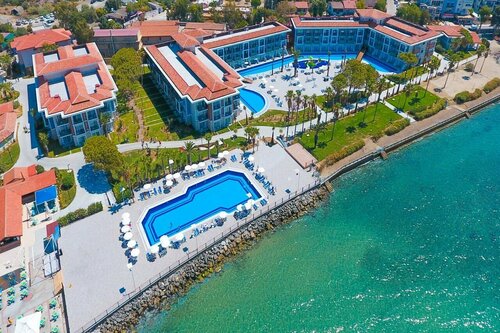 Гостиница Ephesia Holiday Beach Club в Кушадасы