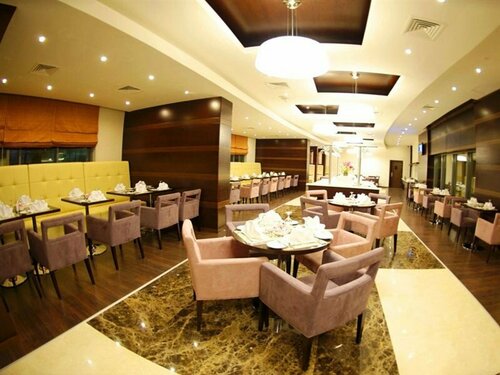 Гостиница Grand Bellevue Hotel Apartment Dubai в Дубае