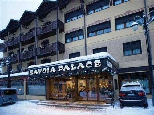 Внешний вид отеля Savoia Palace в Пинцоле, фото 1