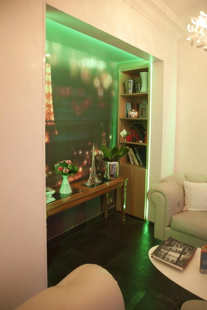 Фото Hotel Lumières Montmartre Paris