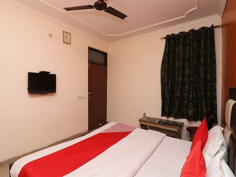 Фото Airport Hotel Mayank Residency