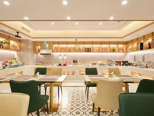 Гостиница Magnotel Hotel в Ляояне