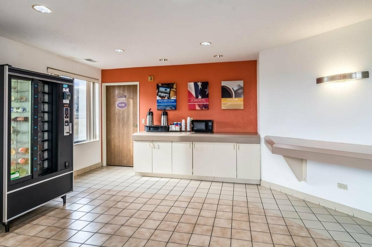 Фото Motel 6 Harvey, Il