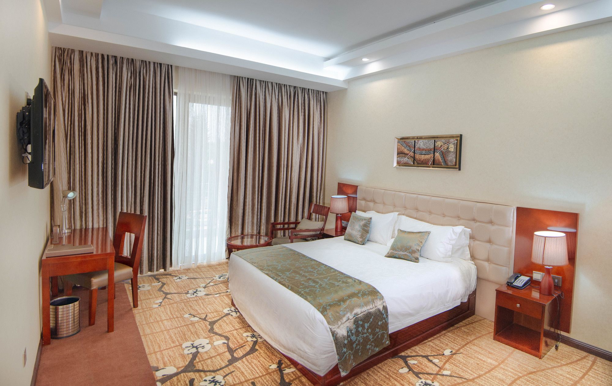 Фото Scheba Hotel