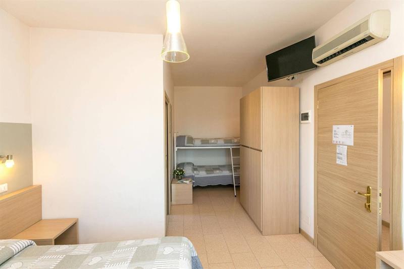 Фото Hotel Colonna