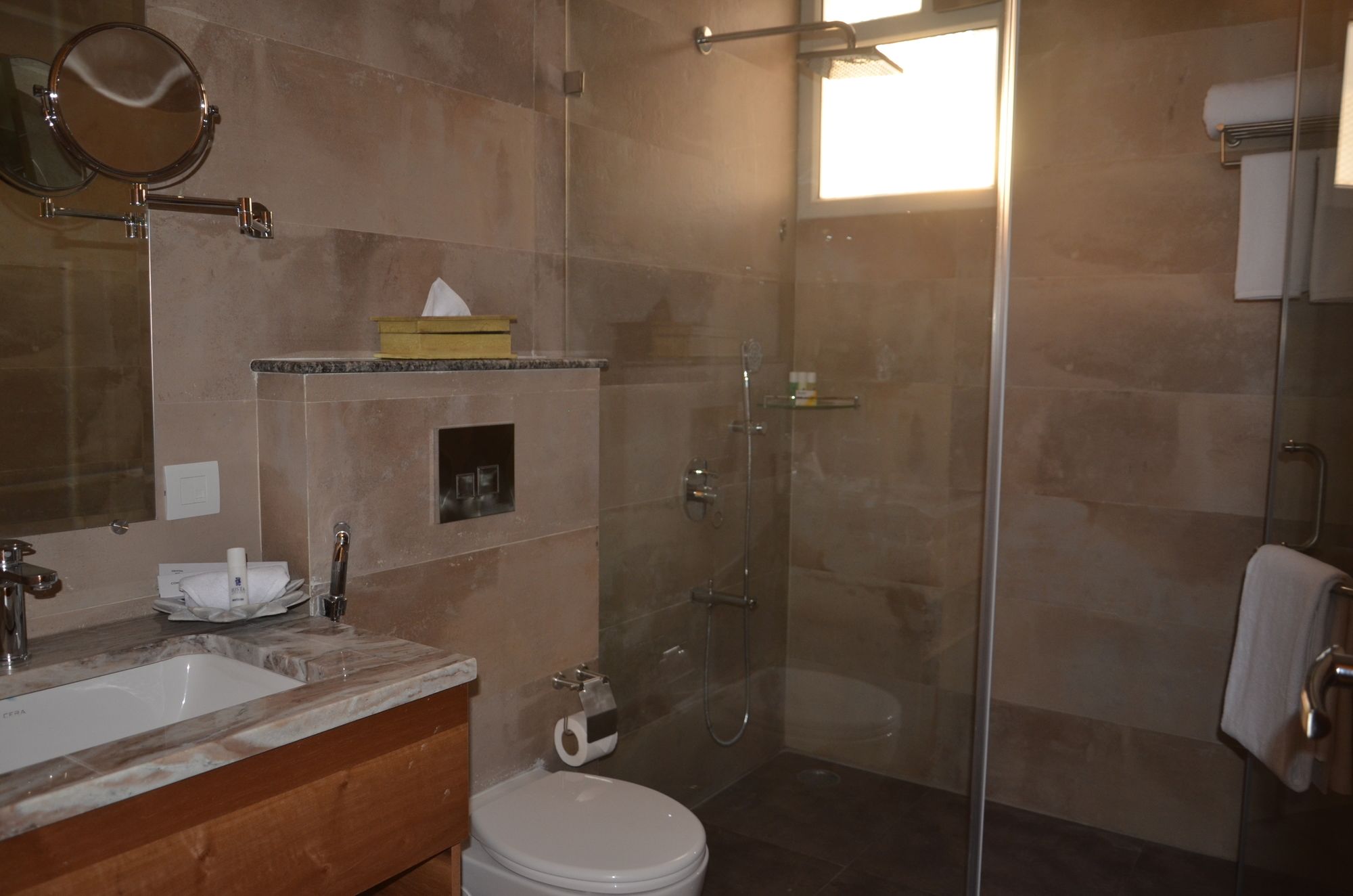 Фото JuSTa Sajjangarh Resort & SPA