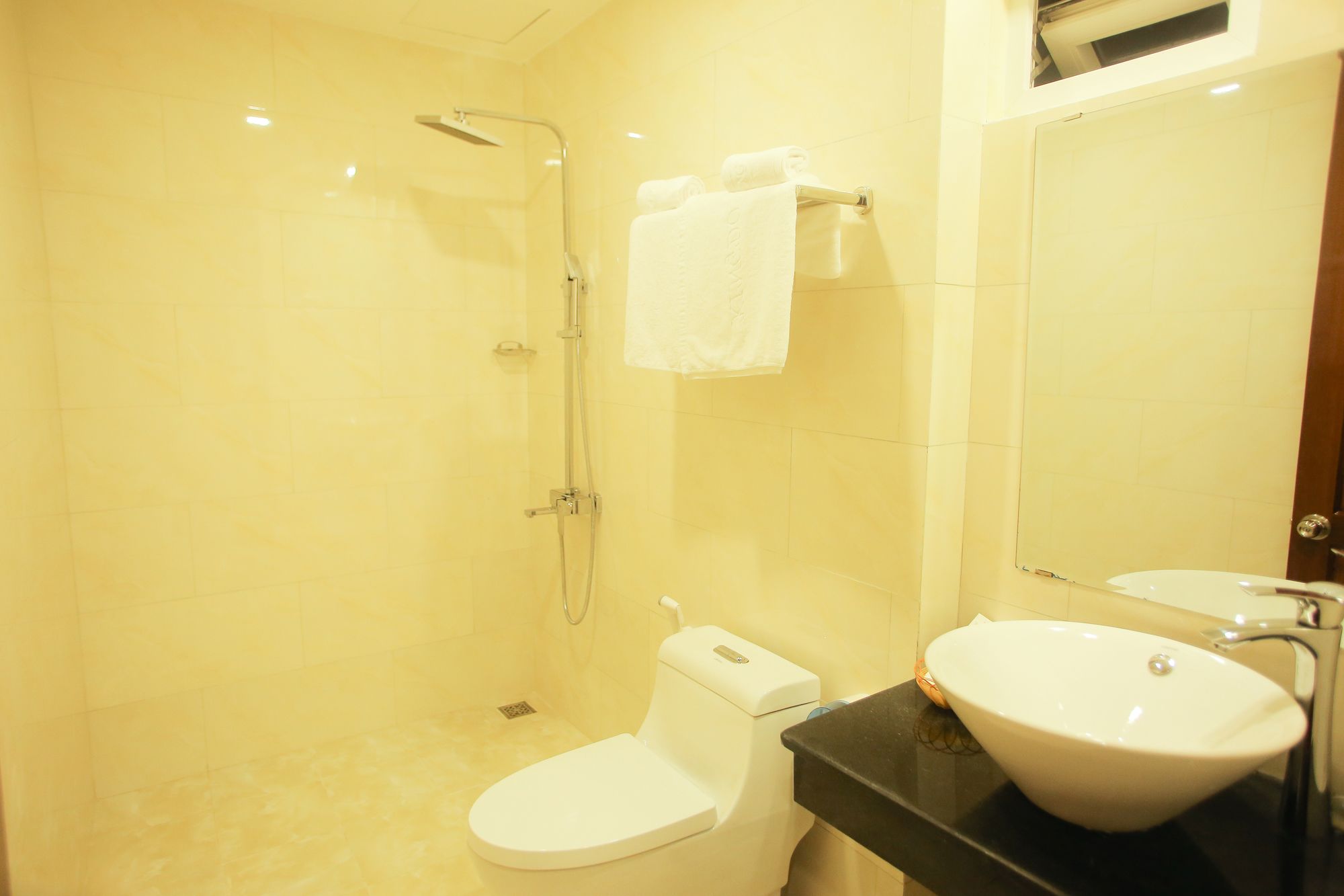 Фото Kingdom Hotel