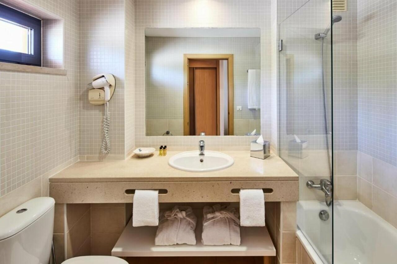 Фото Nh Marina Portimao Resort