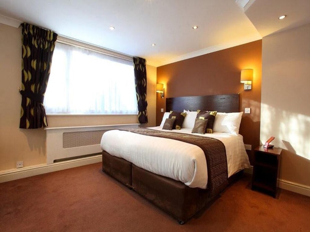 Фото The Great Barr Hotel