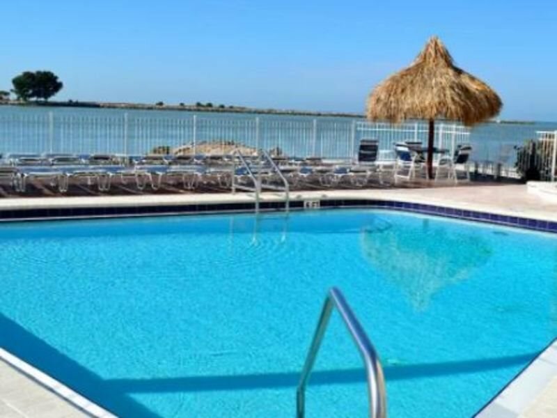 Фото Gulfview Hotel on the Beach