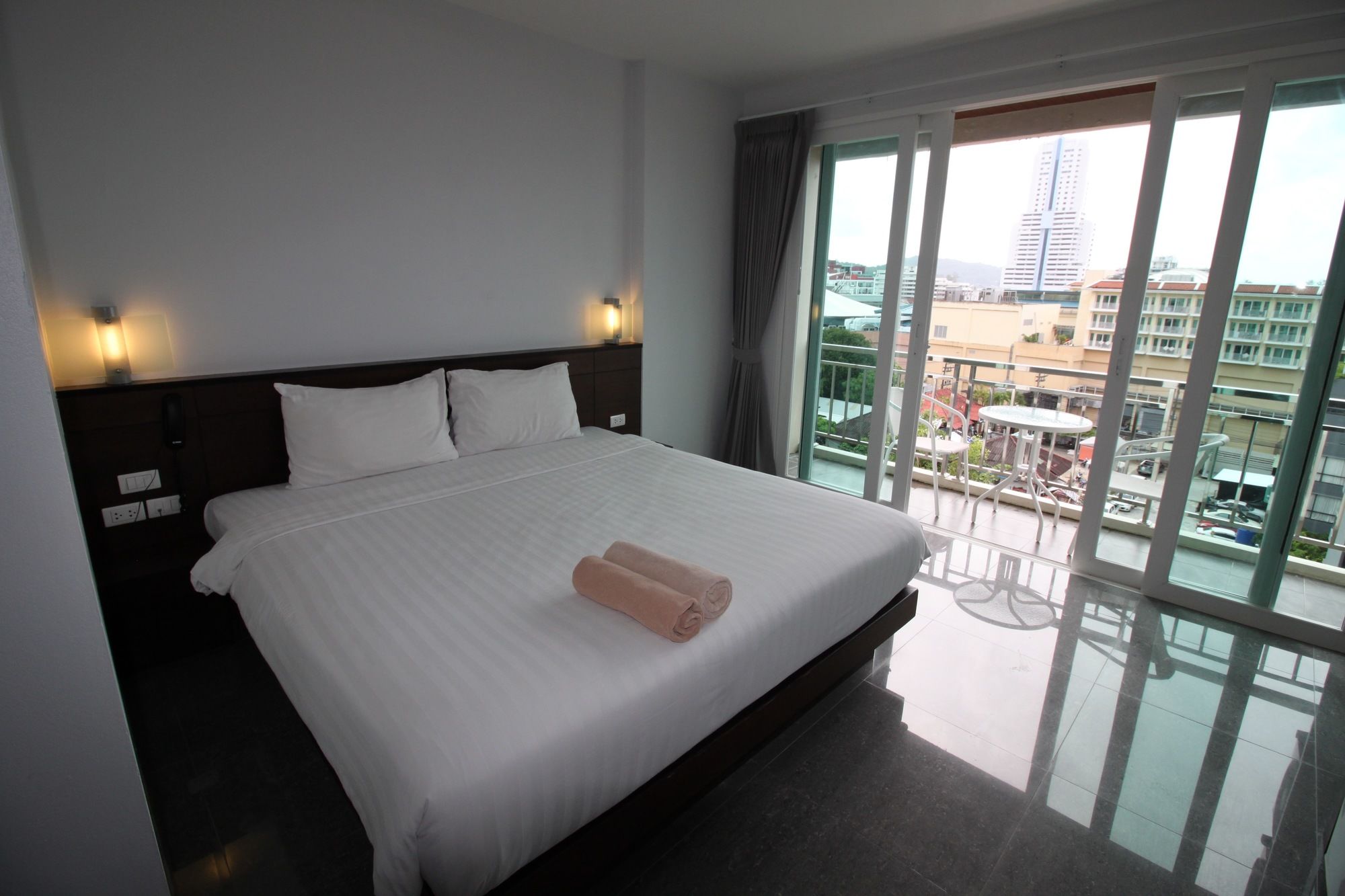 Фото 77 Bangla Hotel