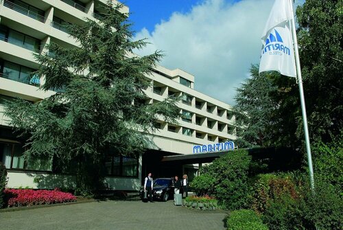 Гостиница Maritim Hotel Bad Salzuflen в Бад-Зальцуфлене